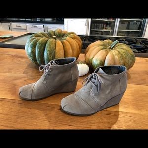 Toms Booties